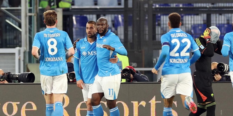 Da quanto tempo il Napoli non batte il Milan in casa? Il dato a sorpresa e le mosse di Conte 1 Da quanto tempo il Napoli non batte il Milan in casa? Il dato a sorpresa e le mosse di Conte