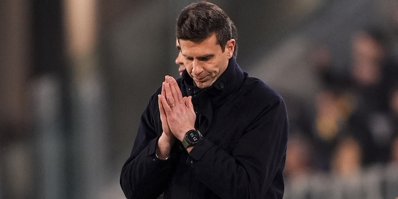 Juve, per alcuni calciatori Thiago Motta è “geniale”: ma la crisi è scoppiata per diversi fattori, ecco quali 1 Juve, per alcuni calciatori Thiago Motta è “geniale”: ma la crisi è scoppiata per diversi fattori, ecco quali