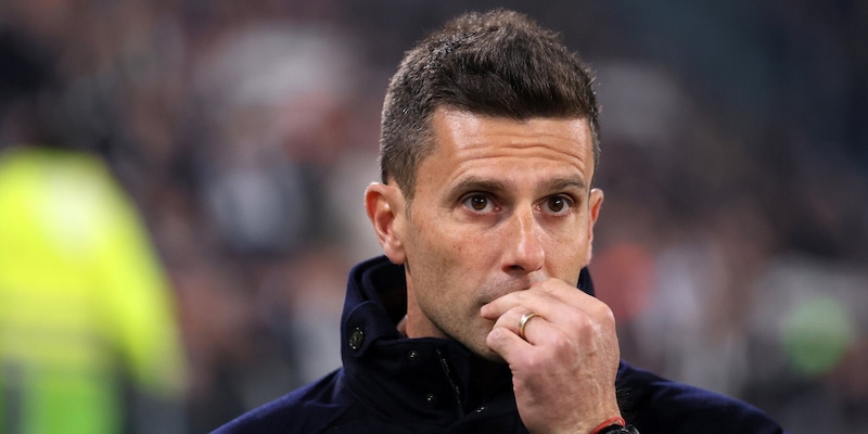 Motta esonerato? Il destino dentro l’algoritmo Juve: costi, benefici, rischi 1 Motta esonerato? Il destino dentro l’algoritmo Juve: costi, benefici, rischi