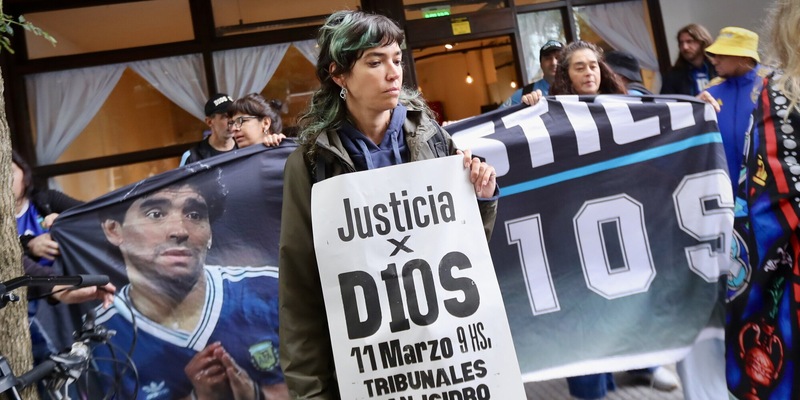 Noi e quel ventre di Maradona: una fine sconvolgente, ora giustizia per Diego 1 Noi e quel ventre di Maradona: una fine sconvolgente, ora giustizia per Diego