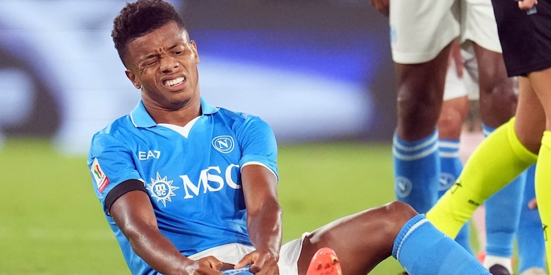 Napoli, Neres non convocato: salta il Venezia 1 Napoli, Neres non convocato: salta il Venezia