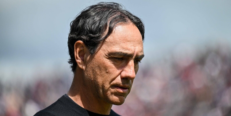 Il Monza crolla a Cagliari e Nesta sbotta: "A fine anno parlerò" 1 Il Monza crolla a Cagliari e Nesta sbotta: "A fine anno parlerò"