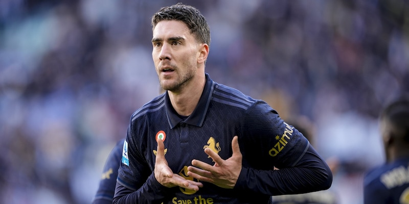 "Vlahovic cannoniere vero! Motta adattati e gioca per lui": l'ex Juve punge 1 "Vlahovic cannoniere vero! Motta adattati e gioca per lui": l'ex Juve punge