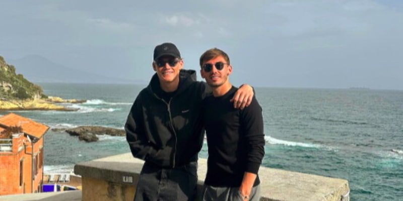 McTominay e Gilmour a pranzo a Marechiaro: "Maestro". Il soprannome fa impazzire i tifosi del Napoli 1 McTominay e Gilmour a pranzo a Marechiaro: "Maestro". Il soprannome fa impazzire i tifosi del Napoli