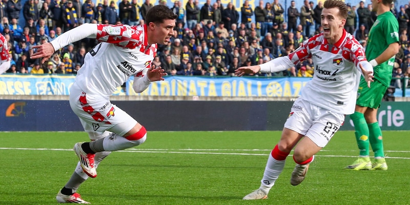 Cremonese, solo pari. Balzo Cesena, il Frosinone inguaia il Mantova 1 Cremonese, solo pari. Balzo Cesena, il Frosinone inguaia il Mantova