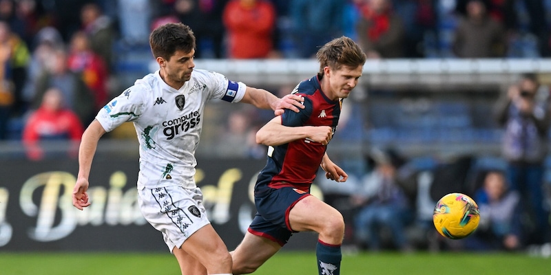 Pasticcio Silvestri: il Genoa strappa un punto all'Empoli nel finale 1 Pasticcio Silvestri: il Genoa strappa un punto all'Empoli nel finale