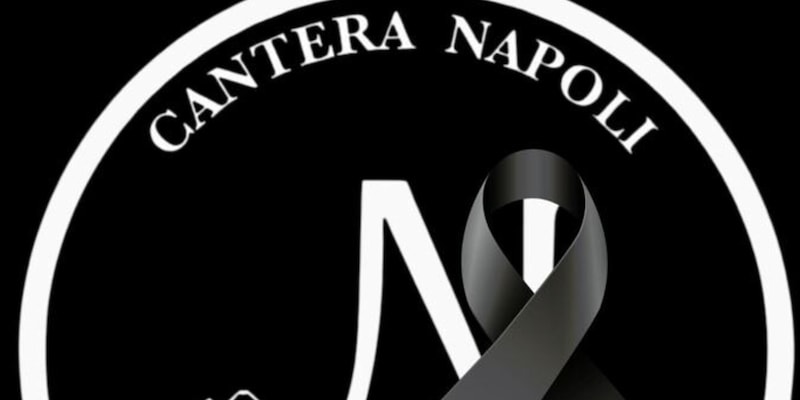 Tragedia a Napoli, muore prima di allenarsi 14enne promessa del calcio 1 Tragedia a Napoli, muore prima di allenarsi 14enne promessa del calcio