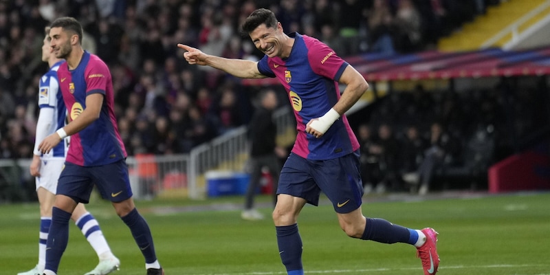 Il Barcellona cala il poker davanti alla Real Sociedad e si riprende la vetta 1 Il Barcellona cala il poker davanti alla Real Sociedad e si riprende la vetta