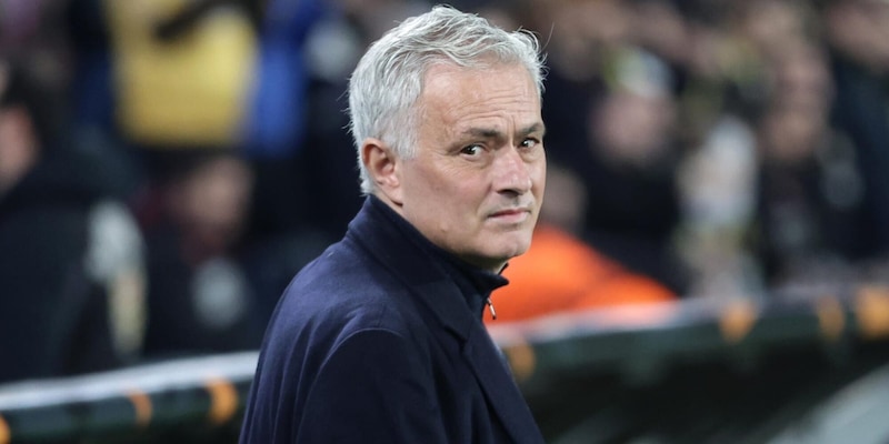 Crollo Mourinho, Zirkzee gol, Tottenham sparito: com’è andata l’Europa League 1 Crollo Mourinho, Zirkzee gol, Tottenham sparito: com’è andata l’Europa League