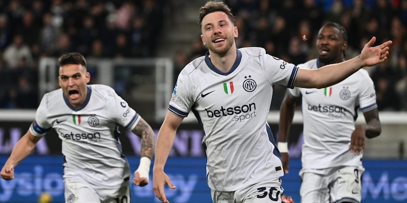 Carlos Augusto-Lautaro, gol scudetto: Inzaghi batte l'Atalanta, Inter in fuga 1 Carlos Augusto-Lautaro, gol scudetto: Inzaghi batte l'Atalanta, Inter in fuga