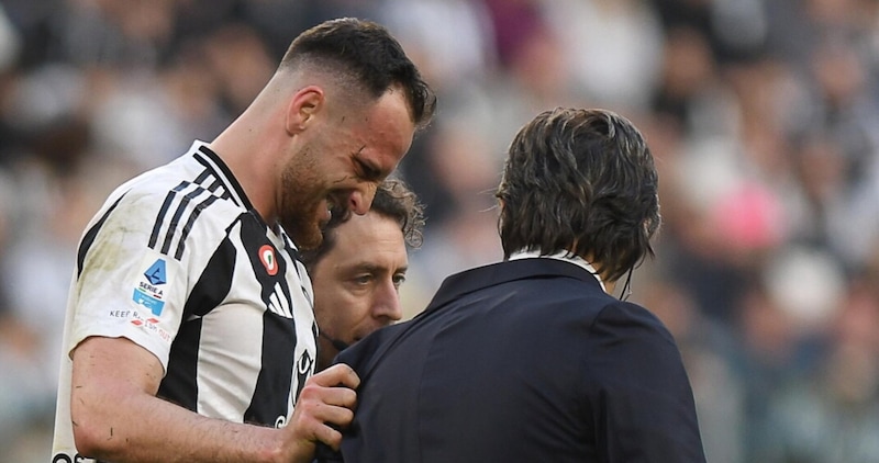 Tacchinardi: "La Juve è tornata, operaia e sporca". Gatti ko, parla sui social 1 Tacchinardi: "La Juve è tornata, operaia e sporca". Gatti ko, parla sui social