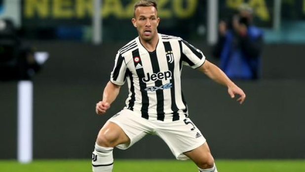 Arthur sul futuro: "Voglio restare al Girona anche la prossima stagione" 1 Arthur sul futuro: "Voglio restare al Girona anche la prossima stagione"