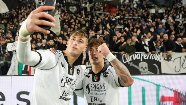 Salvatore Esposito: "Le mie punizioni e gli assist per Pio... Così lo Spezia vola" 1 Salvatore Esposito: "Le mie punizioni e gli assist per Pio... Così lo Spezia vola"