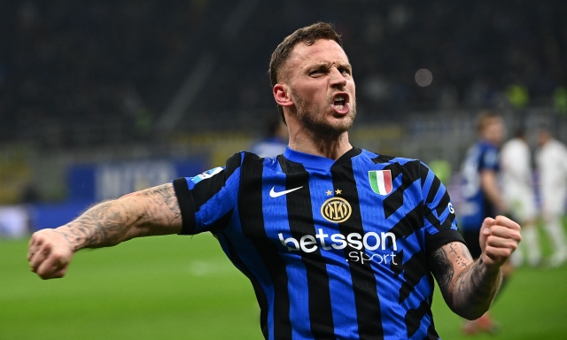 Inter-Monza, formazioni ufficiali: Bastoni da "quinto", Arnautovic dal 1'. C'è la coppia Keita-Mota 1 Inter-Monza, formazioni ufficiali: Bastoni da "quinto", Arnautovic dal 1'. C'è la coppia Keita-Mota