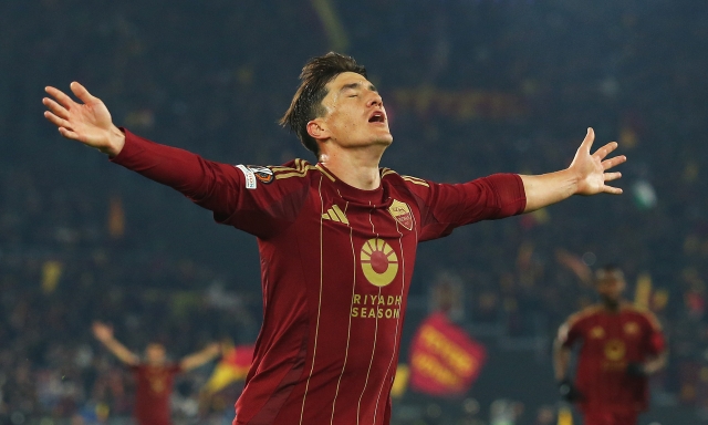 Shomurodov è l'oro di Roma: il gol al 94' piega l'Athletic. Ora a Bilbao con due risultati 1 Shomurodov è l'oro di Roma: il gol al 94' piega l'Athletic. Ora a Bilbao con due risultati