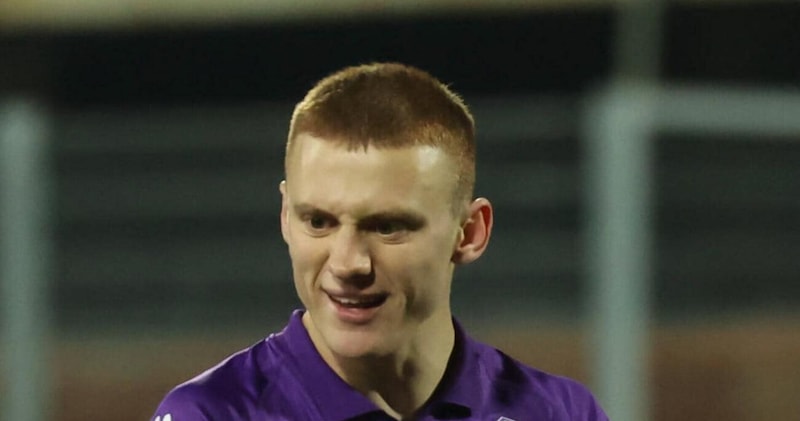 Fiorentina, Comuzzo cerca il rilancio: in Conference è la sua occasione 1 Fiorentina, Comuzzo cerca il rilancio: in Conference è la sua occasione