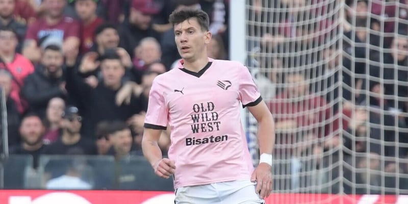 Palermo, riassetto in difesa: Dionisi muove il jolly Magnani 1 Palermo, riassetto in difesa: Dionisi muove il jolly Magnani