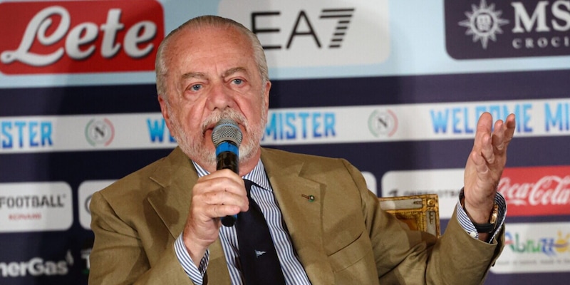 De Laurentiis, la risposta è per Conte? “Si potrebbe creare del disagio…” 1 De Laurentiis, la risposta è per Conte? “Si potrebbe creare del disagio…”