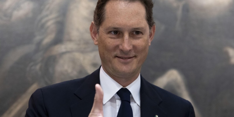 Juve, c'è un uomo solo che comanda: John Elkann 1 Juve, c'è un uomo solo che comanda: John Elkann