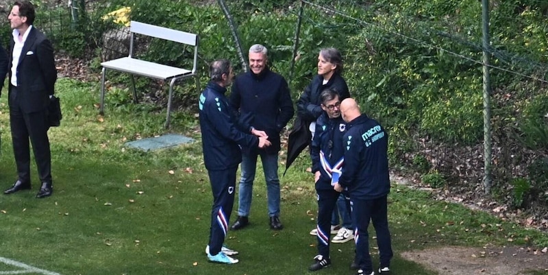 La Samp volta pagina: primo allenamento per Evani, con la visita di Mancini 1 La Samp volta pagina: primo allenamento per Evani, con la visita di Mancini