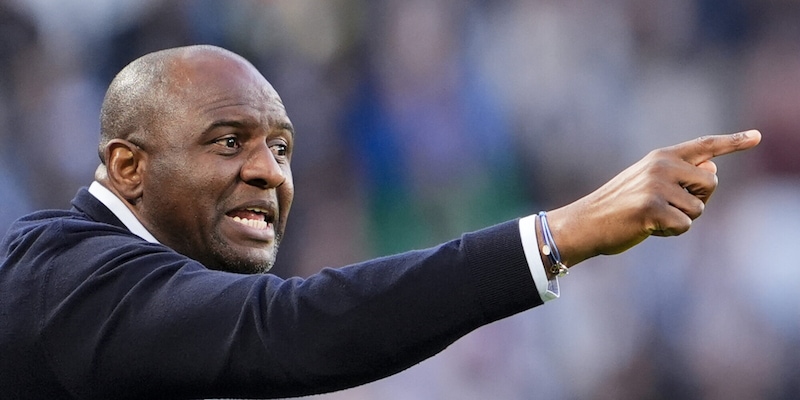 Vieira blindato al Genoa da Blazquez: "Stiamo progettando il futuro insieme a lui" 1 Vieira blindato al Genoa da Blazquez: "Stiamo progettando il futuro insieme a lui"