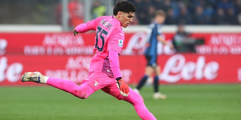 Lazio, Santo Mandas: il greco tiene viva la qualificazione con tre maxi parate e si scalda per il derby 1 Lazio, Santo Mandas: il greco tiene viva la qualificazione con tre maxi parate e si scalda per il derby