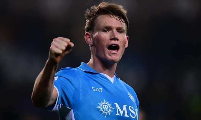 McTominay conferma la stagione da urlo: la doppietta lo lancia per il finale 1 McTominay conferma la stagione da urlo: la doppietta lo lancia per il finale