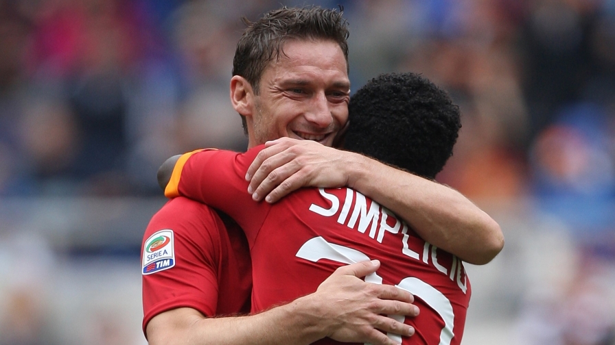 Fabio Simplicio: "Totti o Morfeo? È veramente dura" 1 Fabio Simplicio: "Totti o Morfeo? È veramente dura"