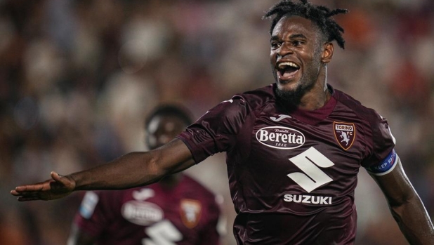 Zapata prolunga il contratto col Toro: resterà in granata sino al 2027 1 Zapata prolunga il contratto col Toro: resterà in granata sino al 2027