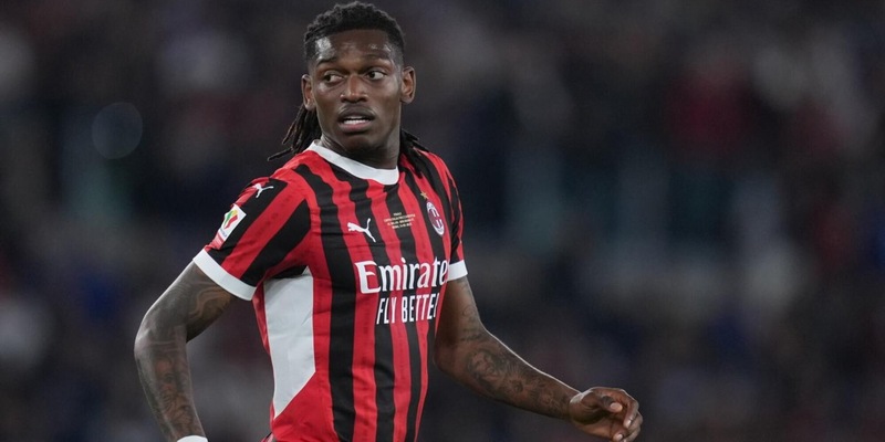 Milan, Atletico e Barcellona piombano su Leao: gli scenari 1 Milan, Atletico e Barcellona piombano su Leao: gli scenari