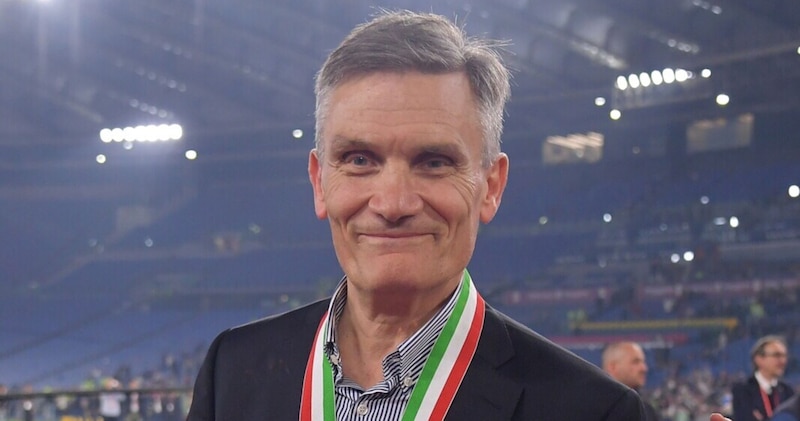 Sartori re di Bologna, quel no a Cairo dopo la firma sul contratto. Anche prendendosi la squalifica 1 Sartori re di Bologna, quel no a Cairo dopo la firma sul contratto. Anche prendendosi la squalifica