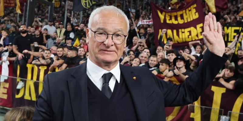 Ranieri, tutti in piedi romanisti e non, per un vuoto che nessuno riempirà 1 Ranieri, tutti in piedi romanisti e non, per un vuoto che nessuno riempirà