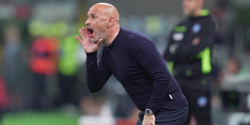 Bologna, Italiano tiene i nervi a freno: il retroscena negli spogliatoi dopo il ko contro il Milan 4 Bologna, Italiano tiene i nervi a freno: il retroscena negli spogliatoi dopo il ko contro il Milan