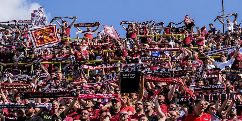 Salernitana per la salvezza: l’Arechi pieno con 30mila tifosi 3 Salernitana per la salvezza: l’Arechi pieno con 30mila tifosi