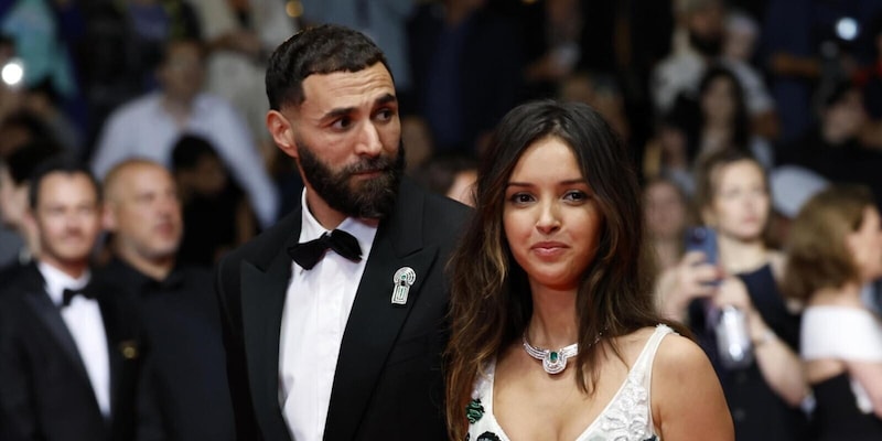Benzema innamorato a Cannes, con Lyna Khoudri è tutto diverso 1 Benzema innamorato a Cannes, con Lyna Khoudri è tutto diverso
