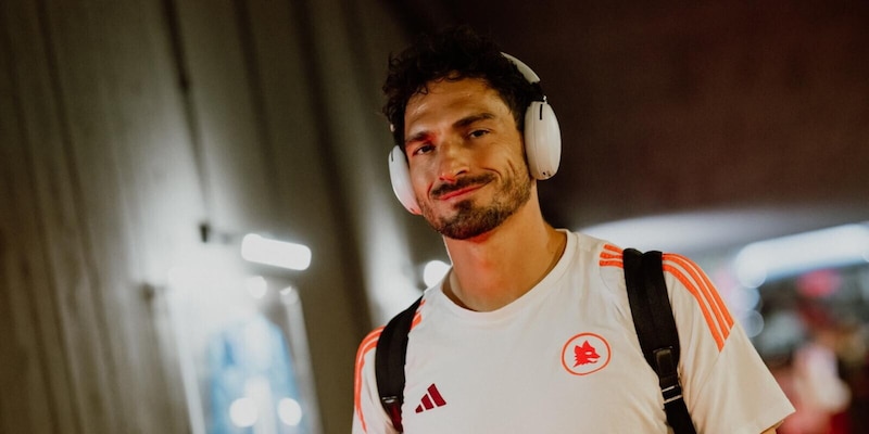 La profezia di Hummels sulla Roma e sulla Lazio: aveva previsto tutto 1 La profezia di Hummels sulla Roma e sulla Lazio: aveva previsto tutto