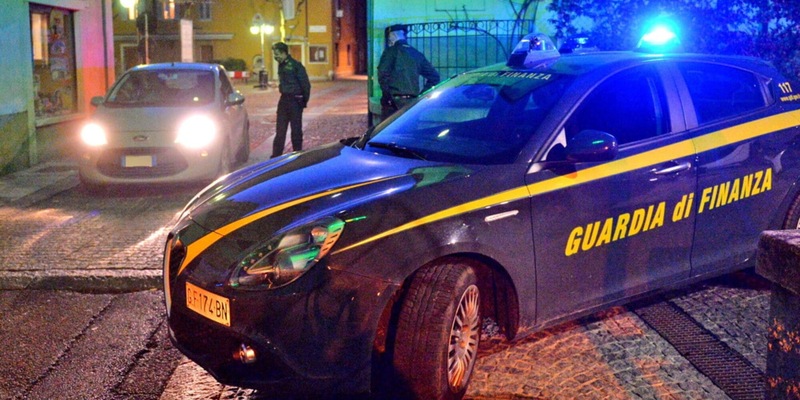 Caso scomesse clandestine dei calciatori: arresti domiciliari per gli indagati 1 Caso scomesse clandestine dei calciatori: arresti domiciliari per gli indagati