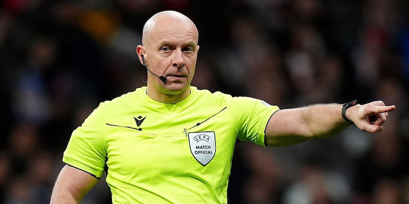 Inter-Barcellona, arbitra Marciniak: i precedenti dei nerazzurri con lui 1 Inter-Barcellona, arbitra Marciniak: i precedenti dei nerazzurri con lui