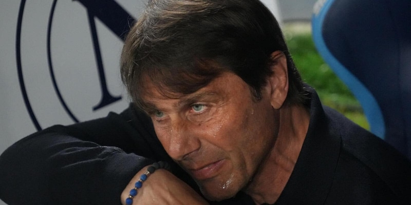 Il Napoli cerca gloria a Parma: Conte all’esame Scudetto 4 Il Napoli cerca gloria a Parma: Conte all’esame Scudetto