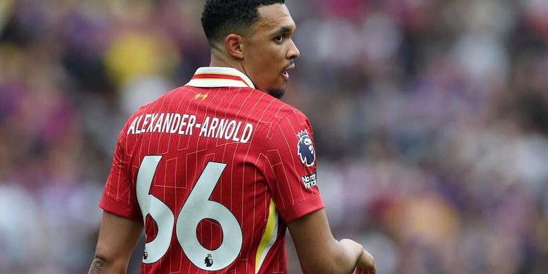 Real Madrid, ufficiale l'arrivo di Alexander-Arnold: giocherà il Mondiale per Club 3 Real Madrid, ufficiale l'arrivo di Alexander-Arnold: giocherà il Mondiale per Club