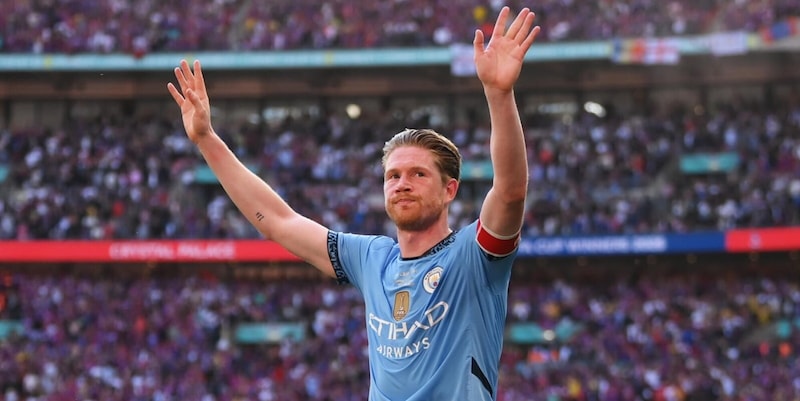 De Bruyne: "Voglio giocare ad alti livelli, sto parlando con alcuni club" 2 De Bruyne: "Voglio giocare ad alti livelli, sto parlando con alcuni club"