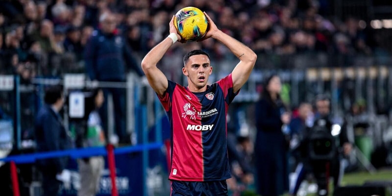 Cagliari, Zappa e la promessa ai tifosi: "Con il Napoli daremo tutto, vogliamo vincere" 1 Cagliari, Zappa e la promessa ai tifosi: "Con il Napoli daremo tutto, vogliamo vincere"