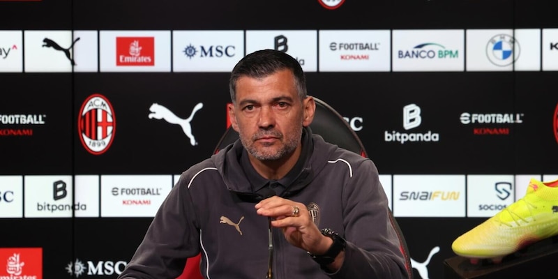 Milan, Conceição: "Finale di Coppa Italia? Non ci pensiamo, testa al Genoa". Su Theo e Leao... 2 Milan, Conceição: "Finale di Coppa Italia? Non ci pensiamo, testa al Genoa". Su Theo e Leao...
