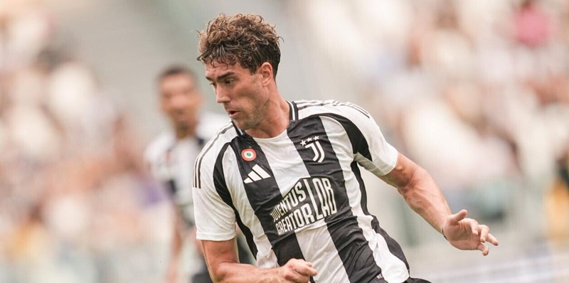Juve, Vlahovic vede la Lazio: torna ad allenarsi in gruppo. Le condizioni 2 Juve, Vlahovic vede la Lazio: torna ad allenarsi in gruppo. Le condizioni