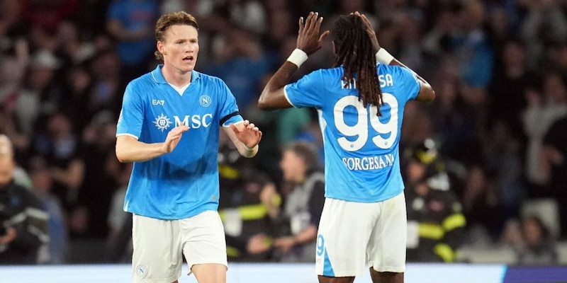 Scudetto tra Inter e Napoli e lotta Champions, le date ufficiali: si gioca tutti domenica 18 maggio ma.... 1 Scudetto tra Inter e Napoli e lotta Champions, le date ufficiali: si gioca tutti domenica 18 maggio ma....