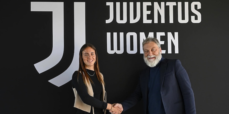 Estela Carbonell, la fascia Juve parla spagnolo: "Vincere il più possibile" 4 Estela Carbonell, la fascia Juve parla spagnolo: "Vincere il più possibile"