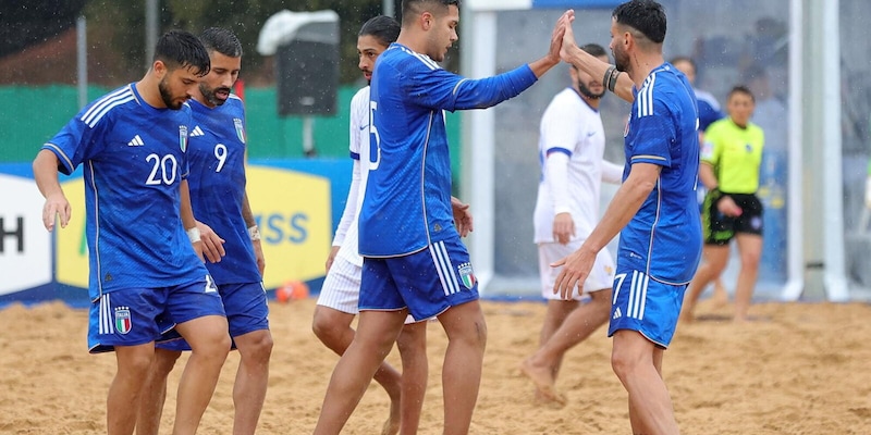 Mondiali Beach Soccer, Italia qualificata ai quarti di finale 2 Mondiali Beach Soccer, Italia qualificata ai quarti di finale