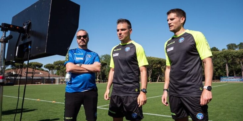 Serie C, gli arbitri si preparano per il Var nei playoff e playout: c'è una novità 3 Serie C, gli arbitri si preparano per il Var nei playoff e playout: c'è una novità