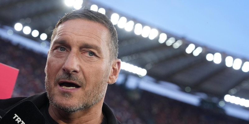 Totti: "Allegri o Conte alla Roma? Per me andranno altrove. E ai tifosi va detta la verità" 3 Totti: "Allegri o Conte alla Roma? Per me andranno altrove. E ai tifosi va detta la verità"