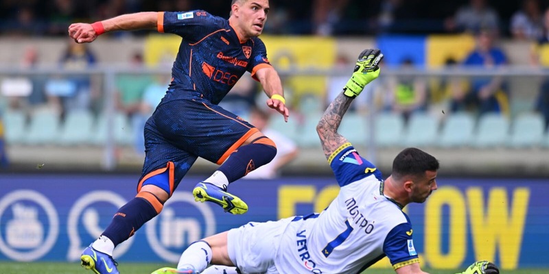 Tra Verona e Lecce è 1-1, corsa salvezza ancora aperta 2 Tra Verona e Lecce è 1-1, corsa salvezza ancora aperta